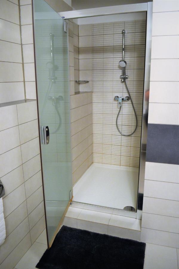 New Apartment 120 Residence 도노발리 외부 사진